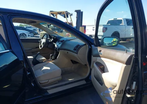 2007 Honda Accord 2.4 Ex from USA, damaged, VIN 1HGCM56747A163288